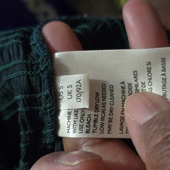 Free People Cropped and smocked boho chic Santiago Top Size Small Petite - Picture 11 of 12